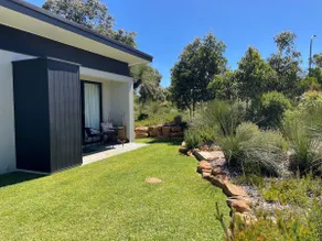Eagle Bay House - Image 4
