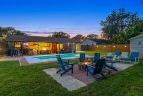 Family Retreat | Saltwater Pool | Golf | Firepit - Image 4