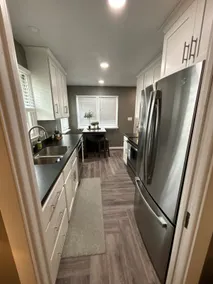 The retreat on 1st Street - Image 3