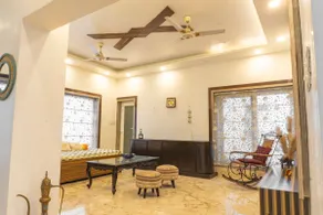 2BHK w/ Terrace | 2 Min to Ganga | Pet OK - Image 2