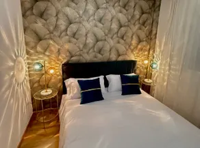 Golden Home - Image 5