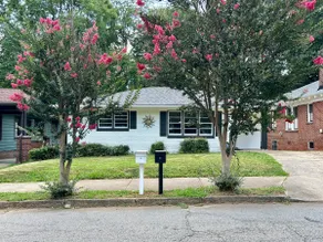 Walkable neighborhood! The Sun House - Image 5