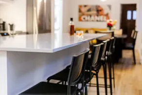 Beautiful Loft in the heart of Old Port of Montreal - Image 4