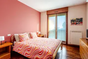 Three-room apartment, 2 bedrooms, 2 bathrooms, with garage • Linate - Image 2
