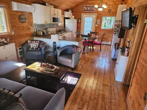 Cozy Cottage - Image 2