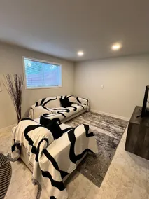 The Luxe Lower Loft - Image 3