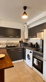 Cozy and quiet apartment - facing the Paris Disney train station - Image 3