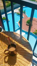 Modern Studio Poolside Balcony Near Mactan Airport - Image 4