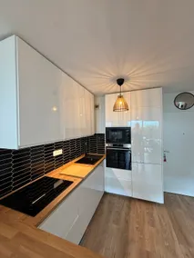Charming 2-room apartment in Parliamentia - Image 3