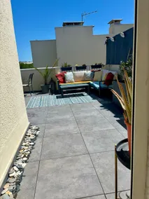 Rooftop apartment near the beach - Image 3