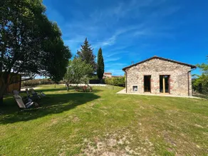 Cottage with jacuzzi in Tuscany - Image 3