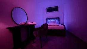 Business & Wellness Apartment with Office & Infrared Sauna - Image 4