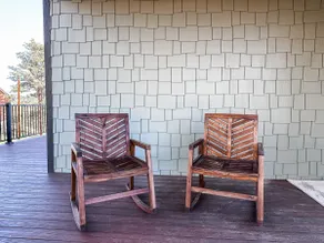 Crystal Lake Retreat - Image 3