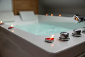 Private Balneo Suite · La Parenthèse · Spa & Relaxation - Image 3