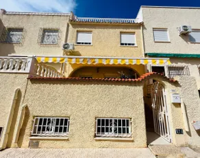 Sunny, South-Facing & Welcoming - Image 5