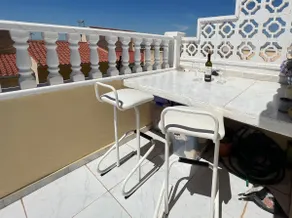 Sunny, South-Facing & Welcoming - Image 3
