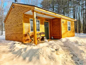 Woodland Tiny Home Hideaway - Image 3