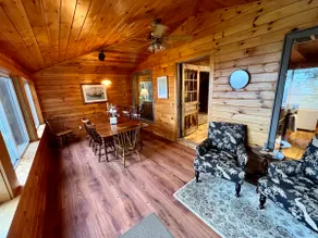 Summer Harbor Cabin - Image 4