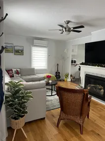 Greystone cottage in Innisfil - Image 2
