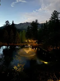 Waterfront, Mountains, Romance, Red Rocks retreat - Image 3
