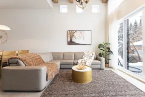 La Vue • Panoramic View & Spa - Image 2