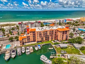 Madeira Beach Penthouse Gulf Views Balcony Sunsets - Image 5