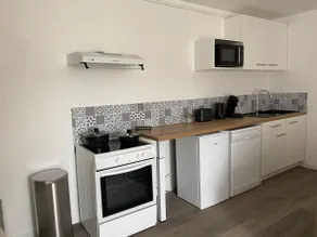 Spacious & Comfortable 100m2 House with Garden - Image 4