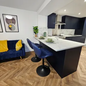 Fantastic 5 bedroom House with a Studio - Image 4