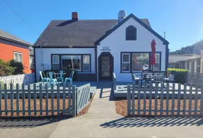 Buttercup Cottage Ferndale - Image 2