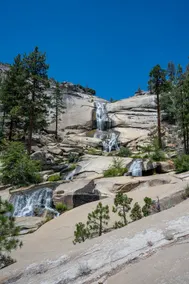 Sugar Pine Lodge at Peppermint Falls Ranch - Image 2