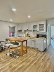 Lux 1BR Apt at Square in Downtown Ephrata - Image 3