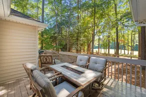 Spacious 3BR Bungalow | Sleeps 8 | Deck & Firepit - Image 2