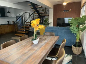 Vista Del Mar, an impressive three-story house - Image 3
