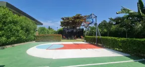 Entire Loft House Patio & Garden, Belle's Homestay - Image 4