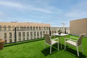 1BR Skyview Penthouse by Blue Cloud Holidays - Image 3