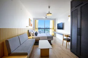 Empire Studio-Luxury Apartment by Shala Stays - Image 3