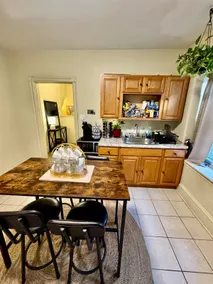 UPenn/Cedar Park Quiet 3rd Fl Apt No Cleaning Fee! - Image 3