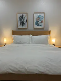Newly renovated 2Br High Ceiling with parking - Image 3