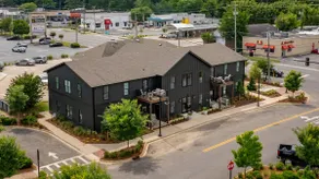 Luxury in Downtown Trussville - Image 2