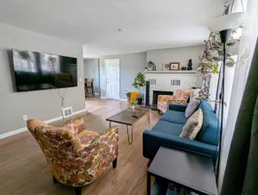 Charming Home Close to Red Rocks, Denver & Mtns - Image 5