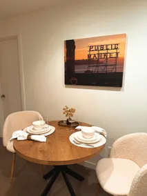 Modern Studio near Lake & Park - Image 4