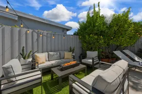 Heated Pool Oasis Close to Attractions - Image 3
