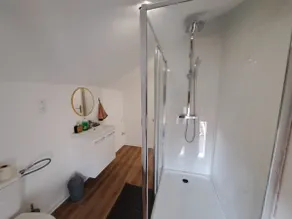 Cozy and air-conditioned 1-bedroom apartment, 180 cm bed, very central - Image 5