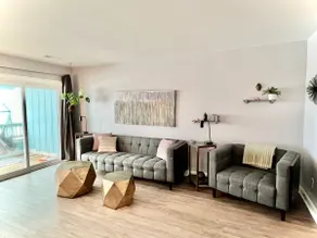 1st fl Beachfront Condo w/pool - Image 3