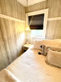 Beach Town Bungalow - Image 5