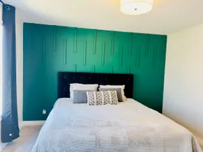 Spacious 3bed|near Airport|Free Parking|King Bed - Image 4