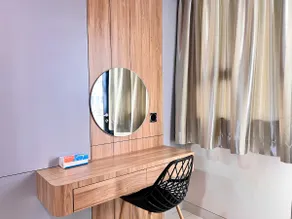 Baloi Studio Pool View |Smart TV Near Grand Batam - Image 4