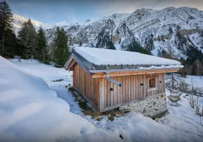 Authentic alpine stay for 2 - Image 2