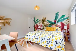 2 King Suite|BBQ | Free parking| 93 Walking score - Image 5