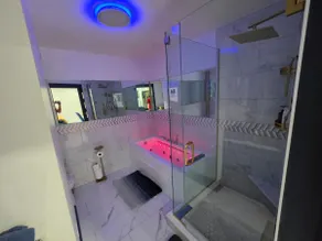 Downtown Diamond in the Rough - Luxury Apartment - Image 2